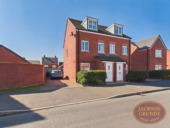3 Bedroom Semi Detached House For Sale In Ashton Way, Scholars Green, NN2