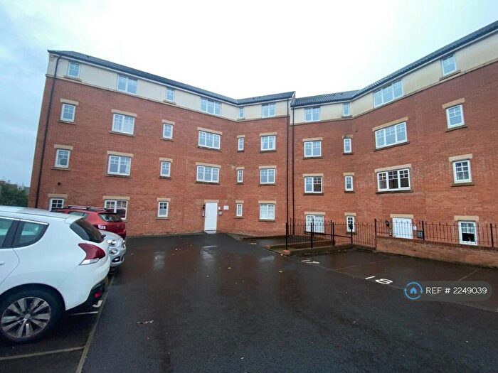 2 Bedroom Flat To Rent In Mickley Close, Wallsend, NE28