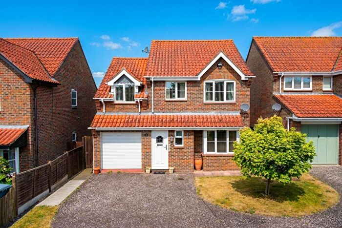 5 Bedroom Detached House For Sale In Oxcroft, Acle, Norwich, NR13