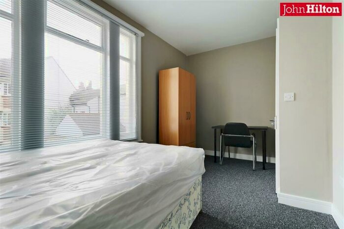 6 Bedroom End Of Terrace House To Rent In Park Crescent Terrace, Brighton, BN2