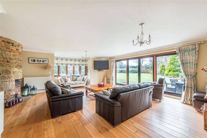 6 Bedroom Detached House For Sale In Oak Lane, Sevenoaks, Kent, TN13