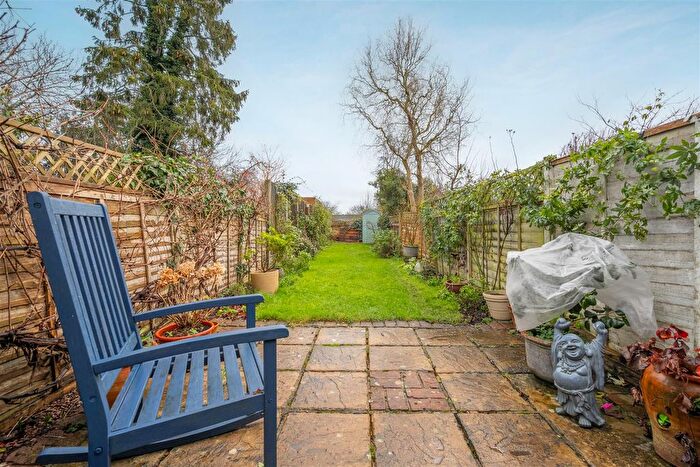2 Bedroom Terraced House For Sale In Bourne Avenue, Windsor, SL4