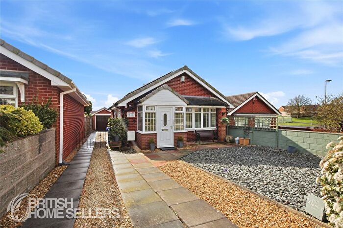 2 Bedroom Bungalow For Sale In Ashwood, Stoke-On-Trent, Staffordshire, ST3