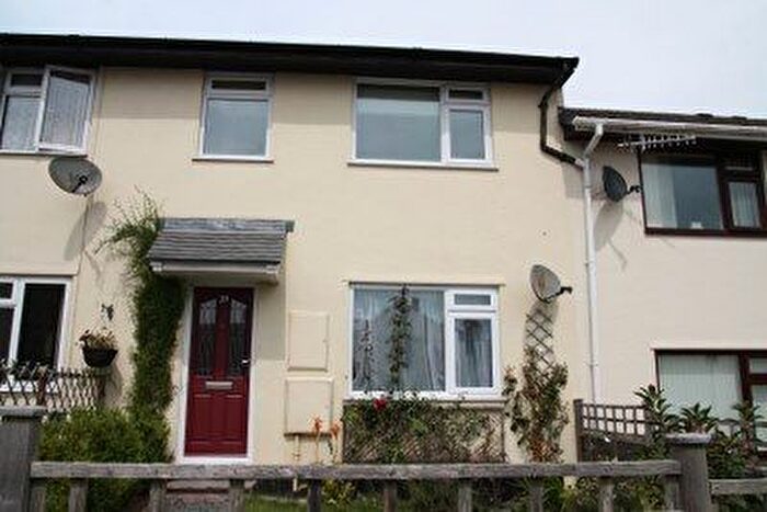 3 Bedroom Terraced House To Rent In New Park Road, Lee Mill, PL21