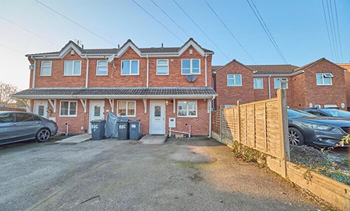 2 Bedroom End Of Terrace House For Sale In John Nichols Street., Hinckley, LE10