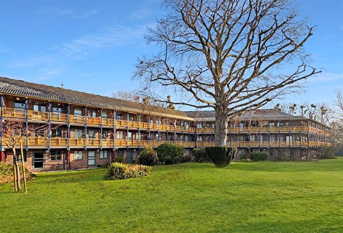 1 Bedroom Flat For Sale In Queensway, Cambridge, CB2