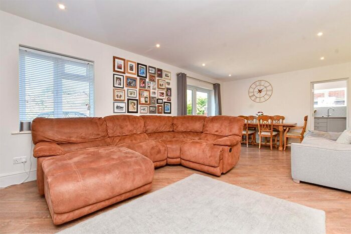 3 Bedroom Semi-Detached House For Sale In Mount Pleasant, West Horsley, Leatherhead, Surrey, KT24
