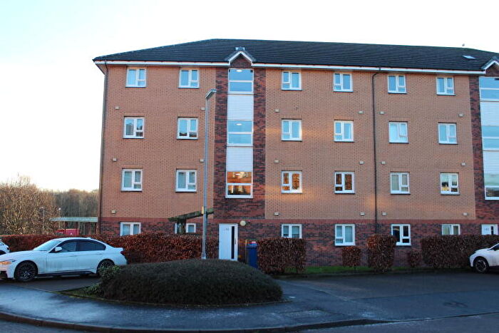 2 Bedroom Apartment To Rent In Auchentoshan Terrace, Glasgow, G21
