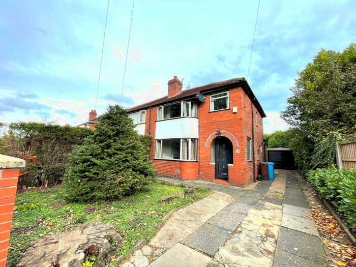 3 Bedroom Semi-Detached House To Rent In Broad Oak Lane, East Didsbury, M20