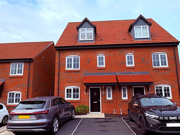 3 Bedroom Semi-detached House For Sale In Greenfield Way, Stockton-On-Tees, TS19
