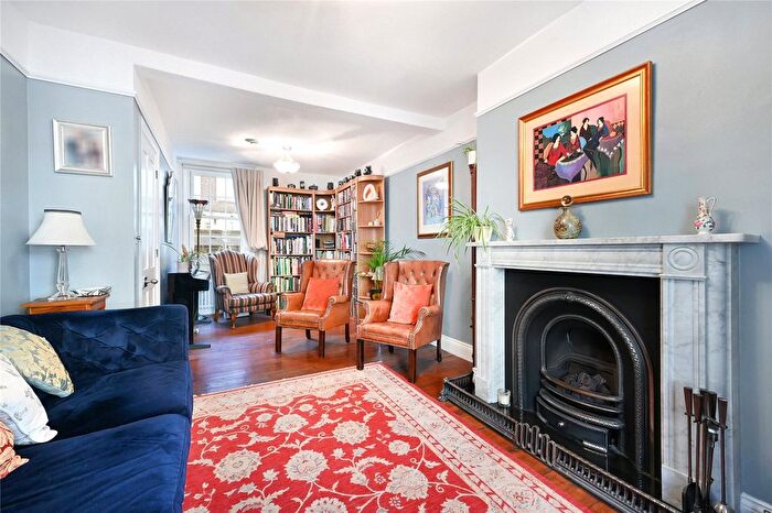 2 Bedroom Terraced House For Sale In Maunsel Street, London, SW1P