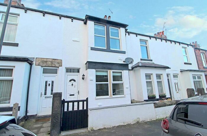 2 Bedroom Terraced House To Rent In Grey Street, Harrogate, HG2