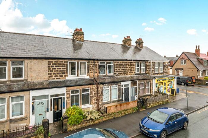 3 Bedroom Terraced House For Sale In King Edwards Drive, Harrogate, North Yorkshire, HG1