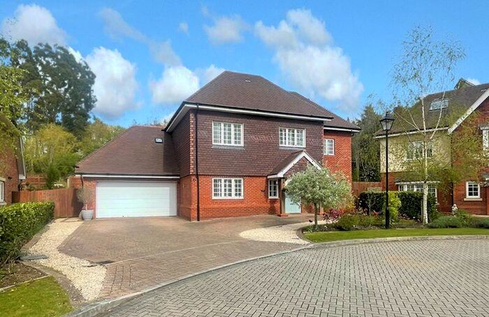 5 Bedroom Detached House For Sale In Montague Park, Windsor, SL4