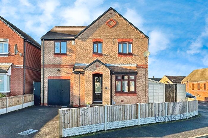 4 Bedroom Detached House For Sale In Templar Way, Selby, North Yorkshire, YO8