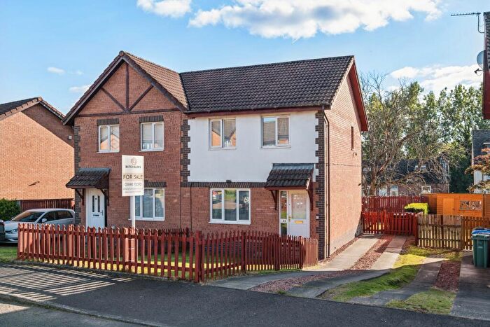 3 Bedroom Semi-Detached House For Sale In Mount Lockhart, Uddingston, Glasgow, G71
