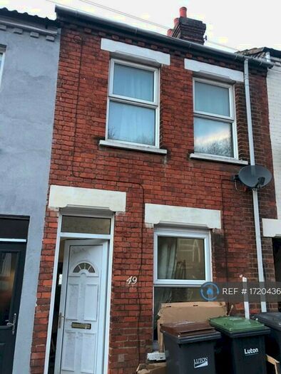 2 Bedroom Terraced House To Rent In Hartley Road, Luton, LU2