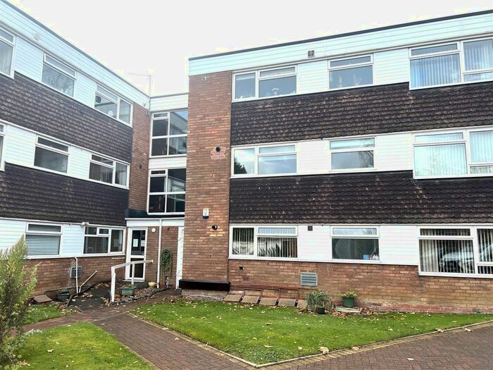 2 Bedroom Flat To Rent In Jesson Close, Walsall, WS1