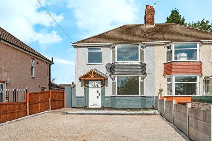 3 Bedroom Semi-Detached House For Sale In Bennett Avenue, Dudley, DY1