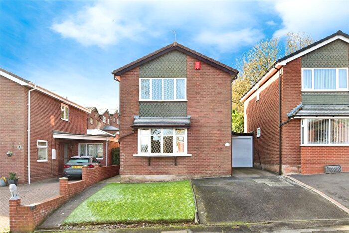 3 Bedroom Detached House For Sale In Dace Grove, Stoke-On-Trent, Staffordshire, ST6
