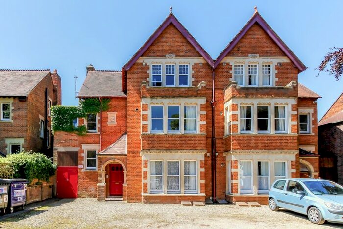 2 Bedroom Flat To Rent In Iffley Road, Oxford, OX4