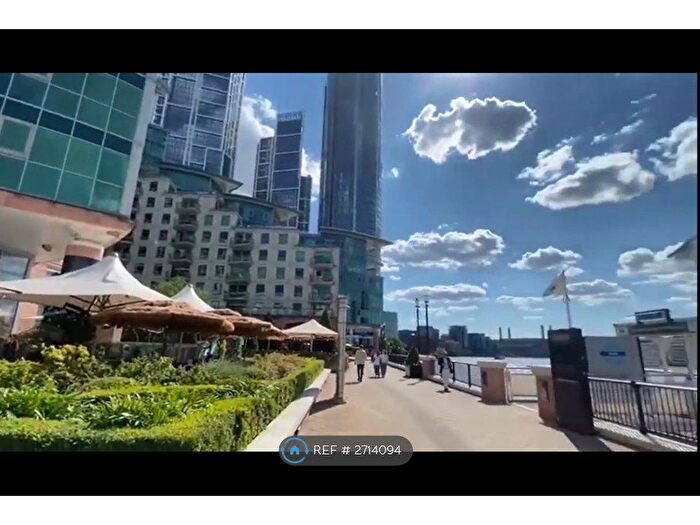 1 Bedroom Flat To Rent In St. George Wharf, London, SW8