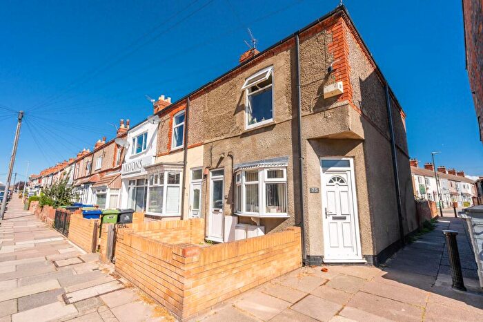 1 Bedroom Block Of Apartments For Sale In Oxford Street, Cleethorpes, DN35