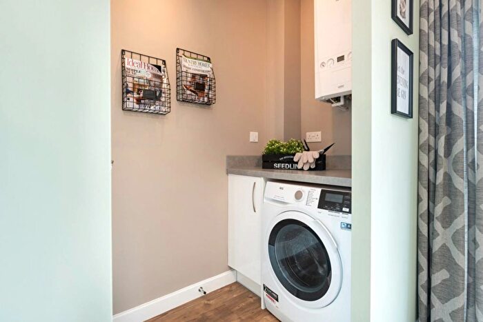 2 Bedroom Semi-Detached House For Sale In Viking Way, Congleton, CW12