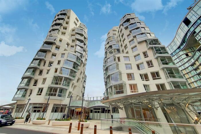 2 Bedroom Flat To Rent In Pico House, Prospect Way, London, SW11