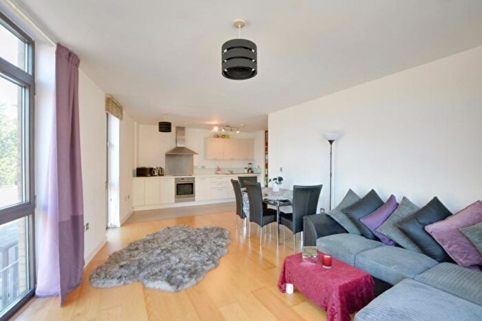 2 Bedroom Flat To Rent In Woolwich Road, London, SE10