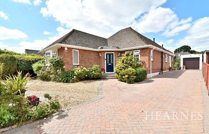 3 Bedroom Detached Bungalow For Sale In New Road, West Parley, Ferndown, BH22