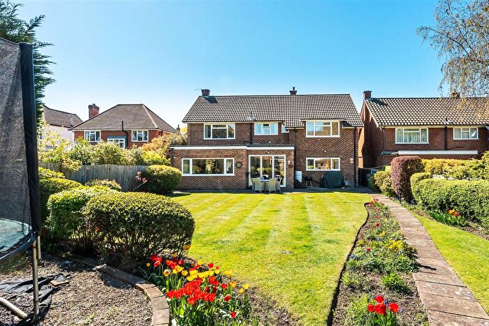 4 Bedroom Detached House For Sale In Sandy Lane, South Cheam, SM2