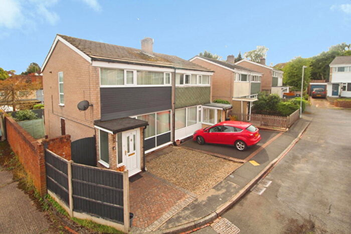 3 Bedroom Semi-Detached House For Sale In The Lea Causeway, Off Lea Bank Avenue, Kidderminster, DY11