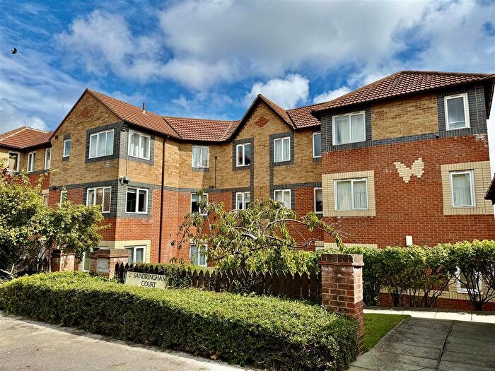 2 Bedroom Flat For Sale In Sheriffs Close, Felling, Gateshead, NE10