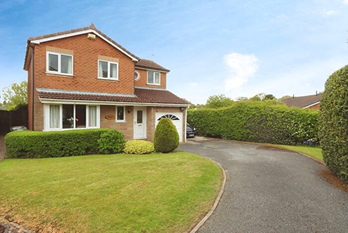 4 Bedroom Detached House For Sale In Cruck Close, Dronfield Woodhouse, Dronfield, Derbyshire, S18