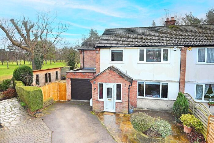 4 Bedroom Semi Detached House For Sale In Maple Close, Harrogate, HG2