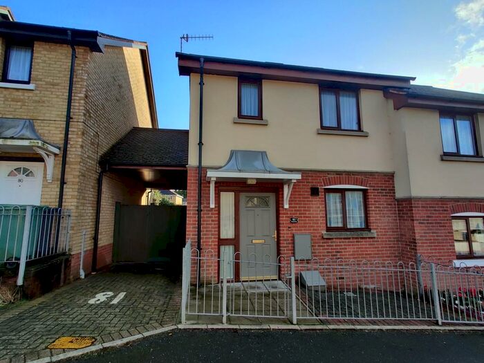 3 Bedroom Semi-Detached House To Rent In Downsview, Sandown, PO36