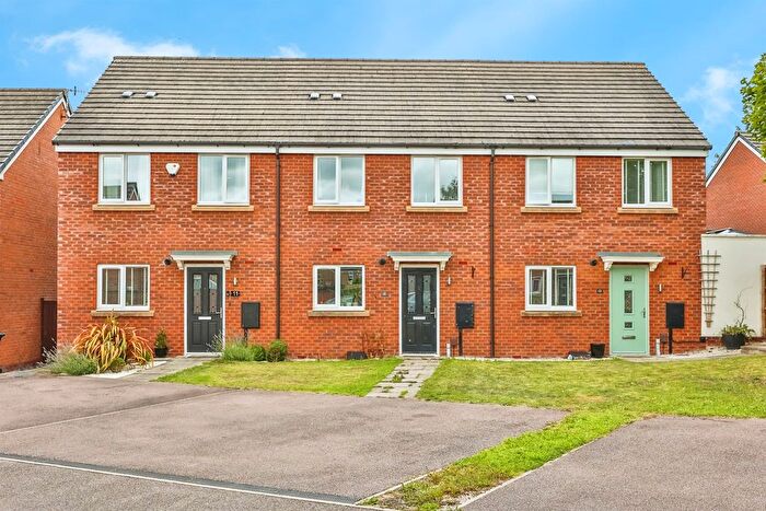 3 Bedroom Terraced House For Sale In Orchil Street, Giltbrook, Nottingham, NG16