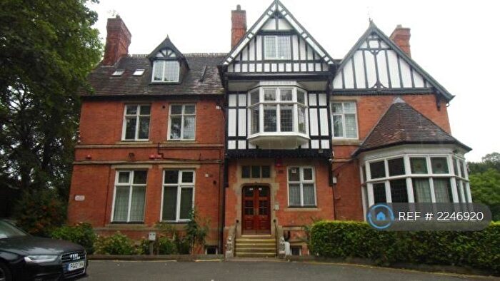 1 Bedroom Flat To Rent In Hawthornden, Manchester, M20
