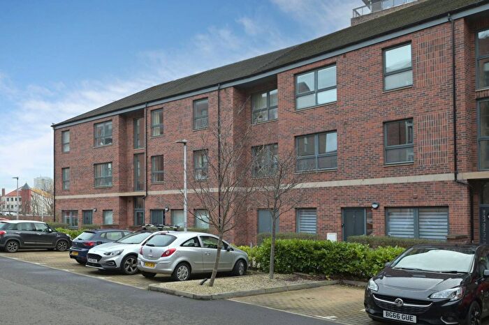 2 Bedroom Flat For Sale In Clarice Mcnab Lane, Bonnington, Edinburgh, EH6