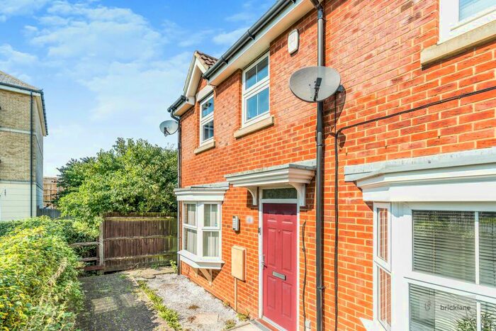 3 Bedroom Terraced House To Rent In Harris Mews, Gillingham, ME7