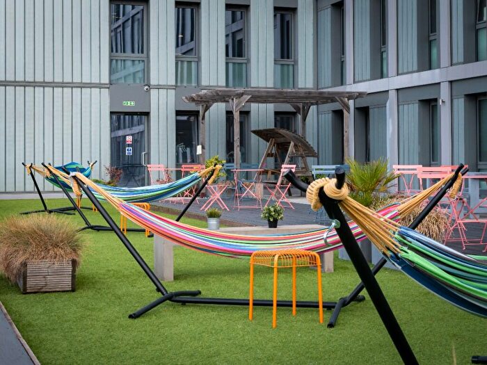 Studio To Rent In Old Oak Lane, London, NW10