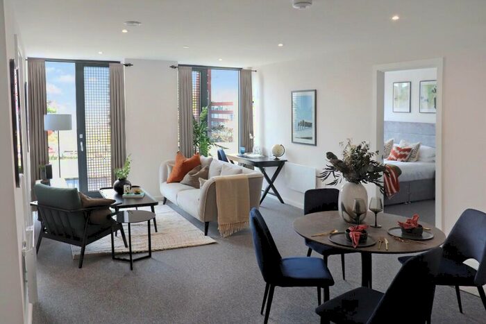 2 Bedroom Apartment To Rent In The Interchange, Stockport, SK3
