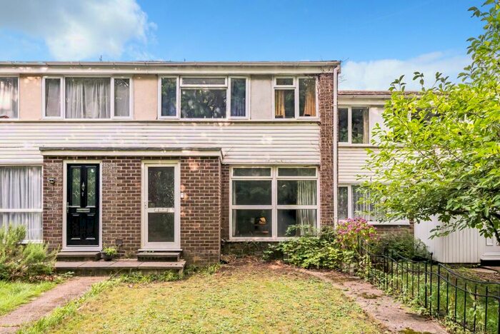 3 Bedroom Terraced House For Sale In Meresborough Road, Rainham, Gillingham, ME8