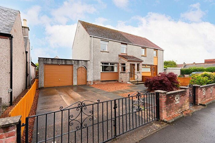 3 Bedroom Semi-Detached House For Sale In Golf Street, Ladybank, KY15