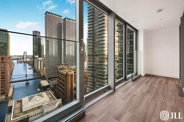 1 Bedroom Flat To Rent In Landmark Pinnacle, Marsh Wall, E14