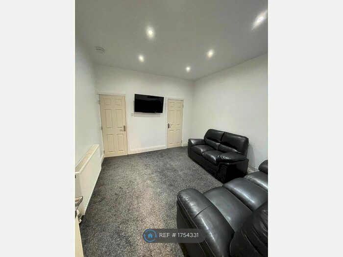 2 Bedroom Terraced House To Rent In Harnall Lane East, Coventry, CV1