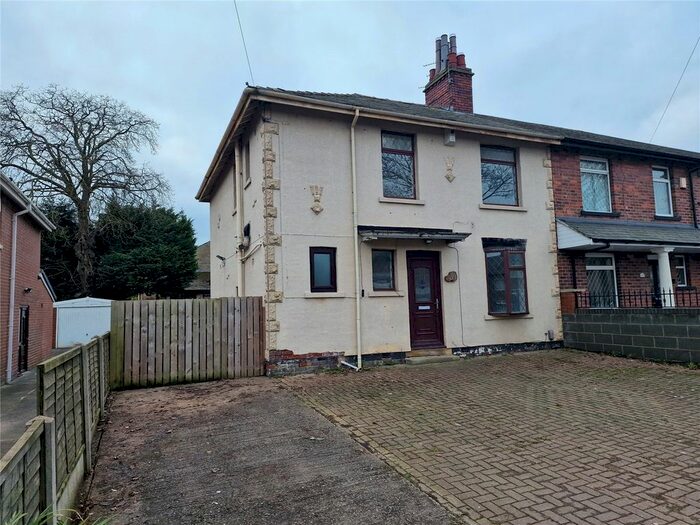 3 Bedroom Semi-Detached House To Rent In Fir Avenue, Dewsbury, West Yorkshire, WF13