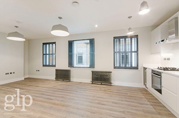 1 Bedroom Flat To Rent In Rupert Court, London, Greater London, W1D