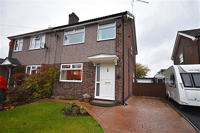 3 Bedroom Semi Detached House For Sale In Craig Road, Macclesfield, SK11